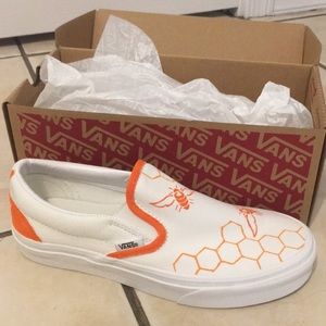 Orange Bee Custom Vans